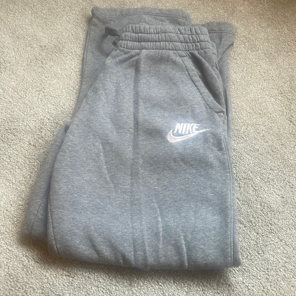 nike grey sweatpants